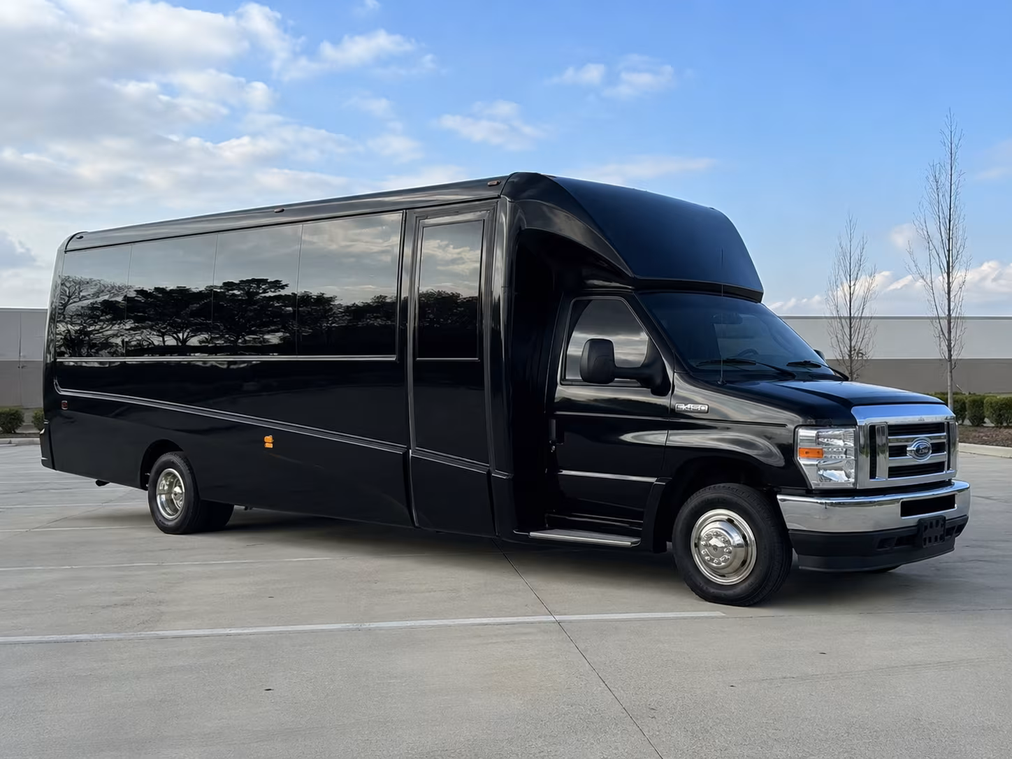 apple valley efficient corporate bus rentals in apple valley