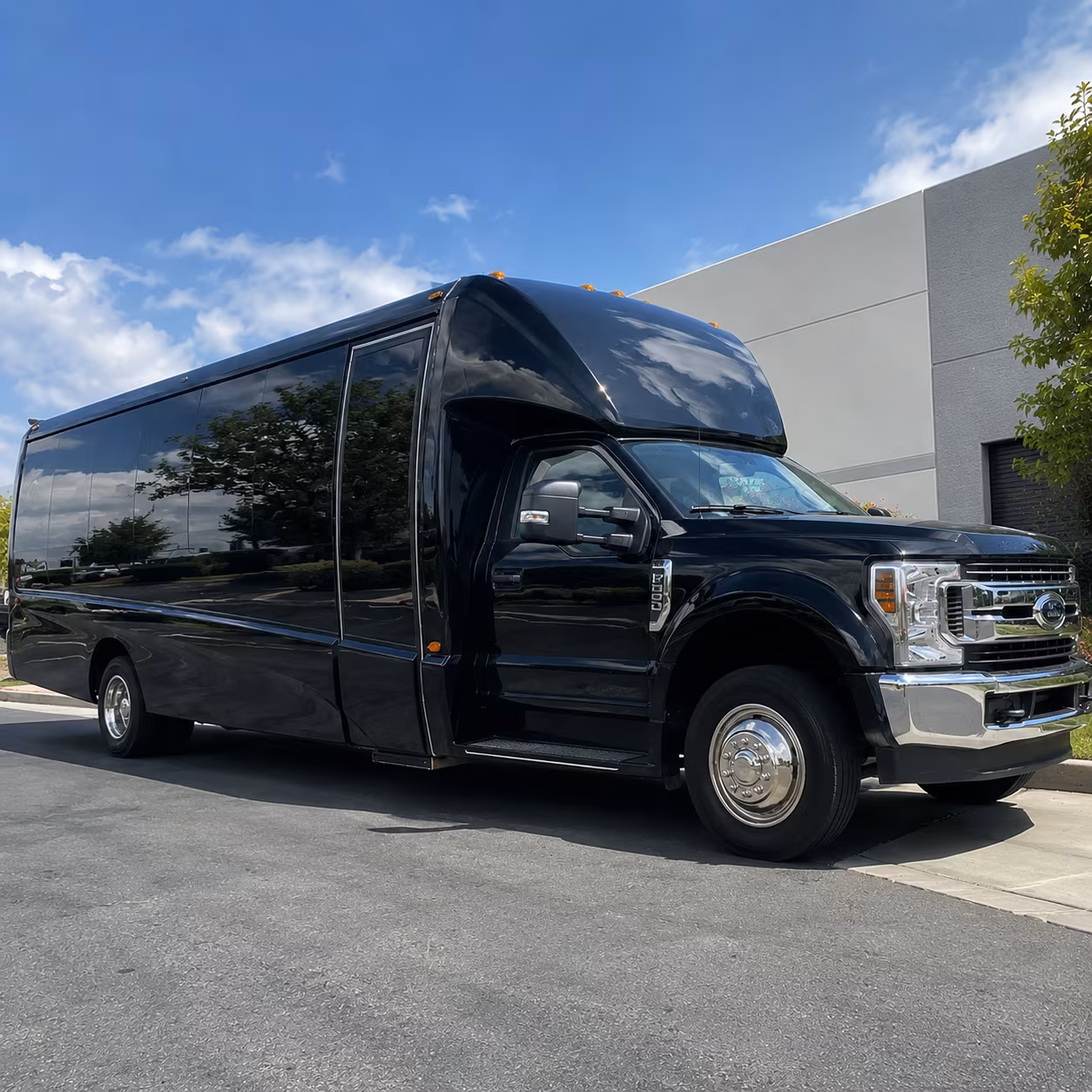 eagan rent a bus for a meeting or corporate event in eagan