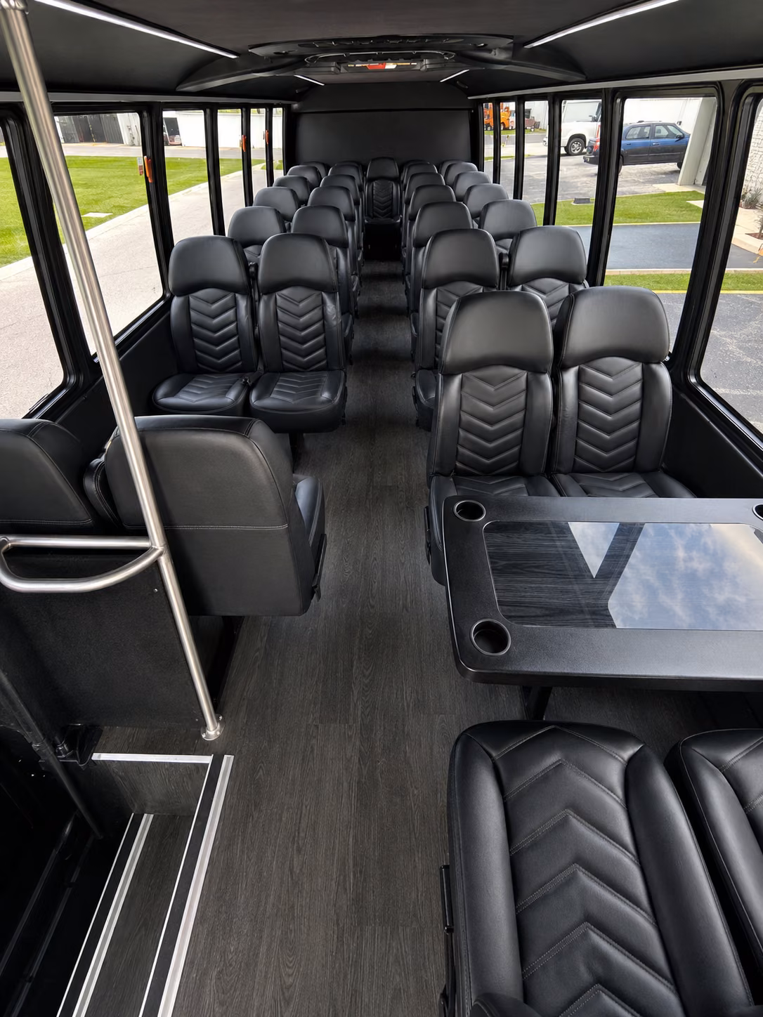 eden prairie short and long distance charter bus rentals for eden prairie teams and fans