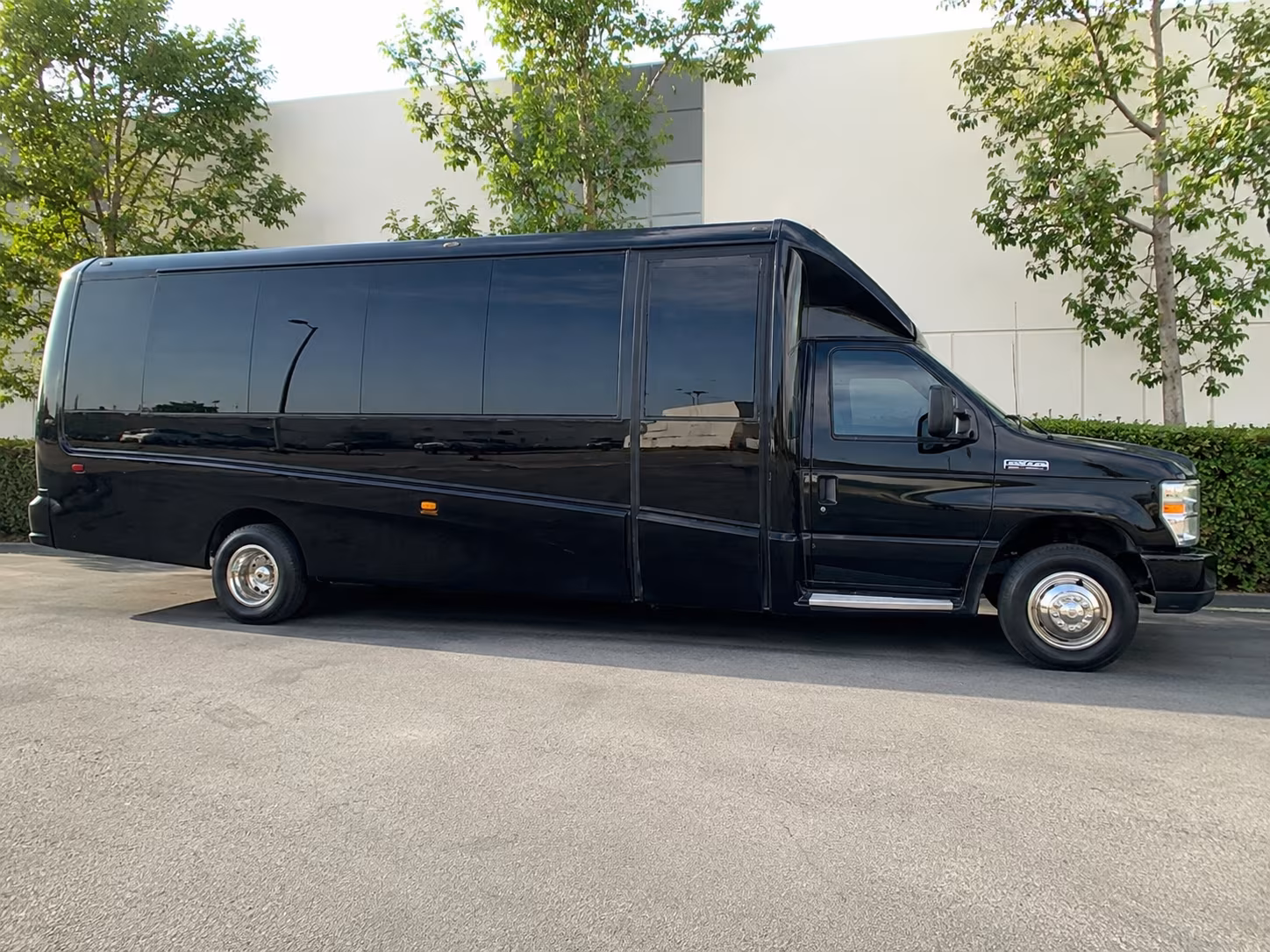 edina private employee transportation in edina