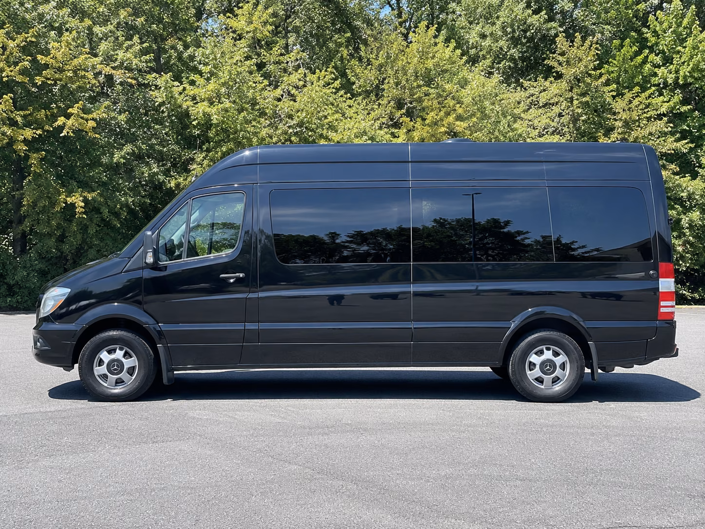 edina rent a bus for a meeting or corporate event in edina