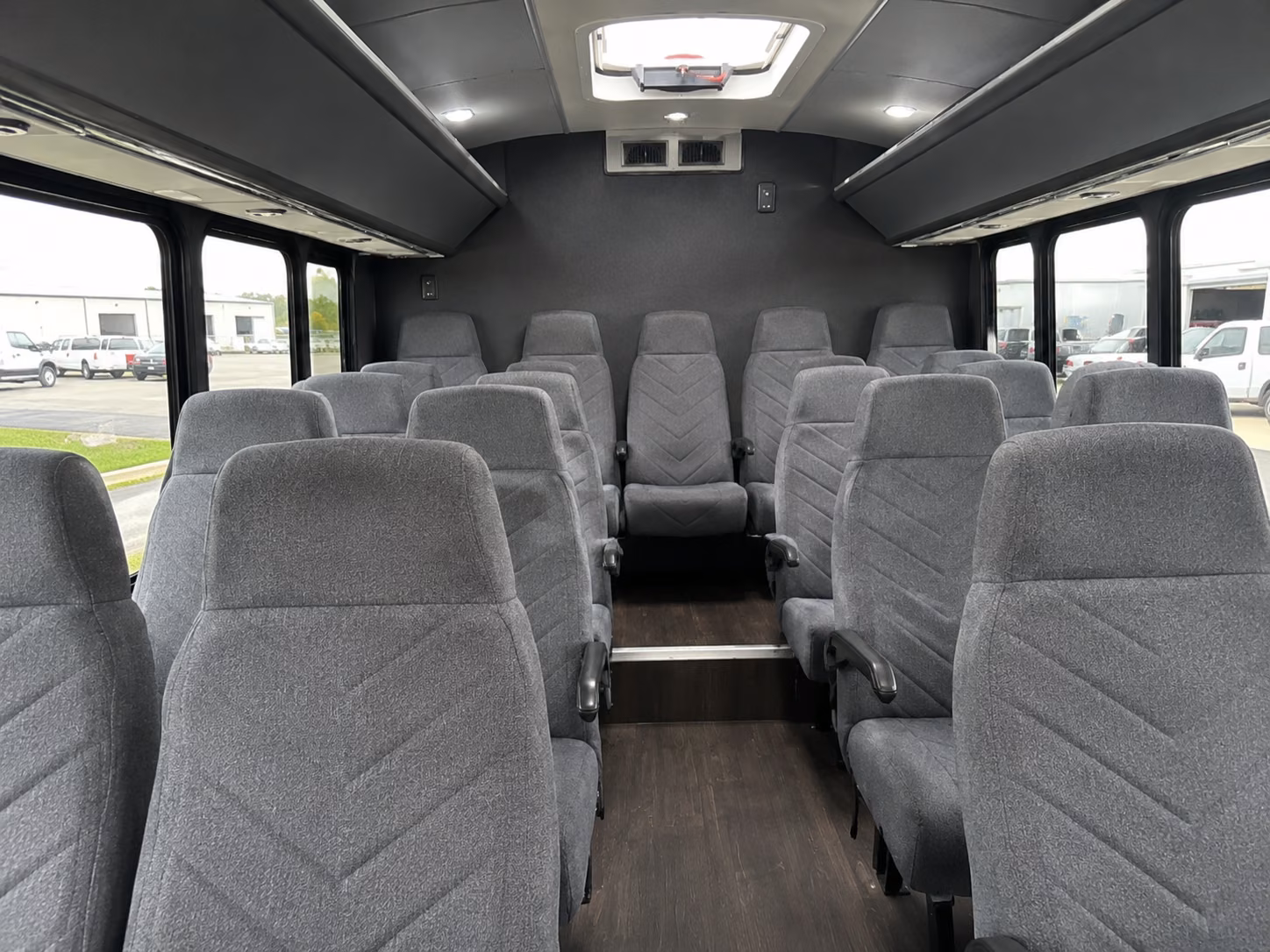 minnetonka charter buses for minnetonka classrooms and field trips