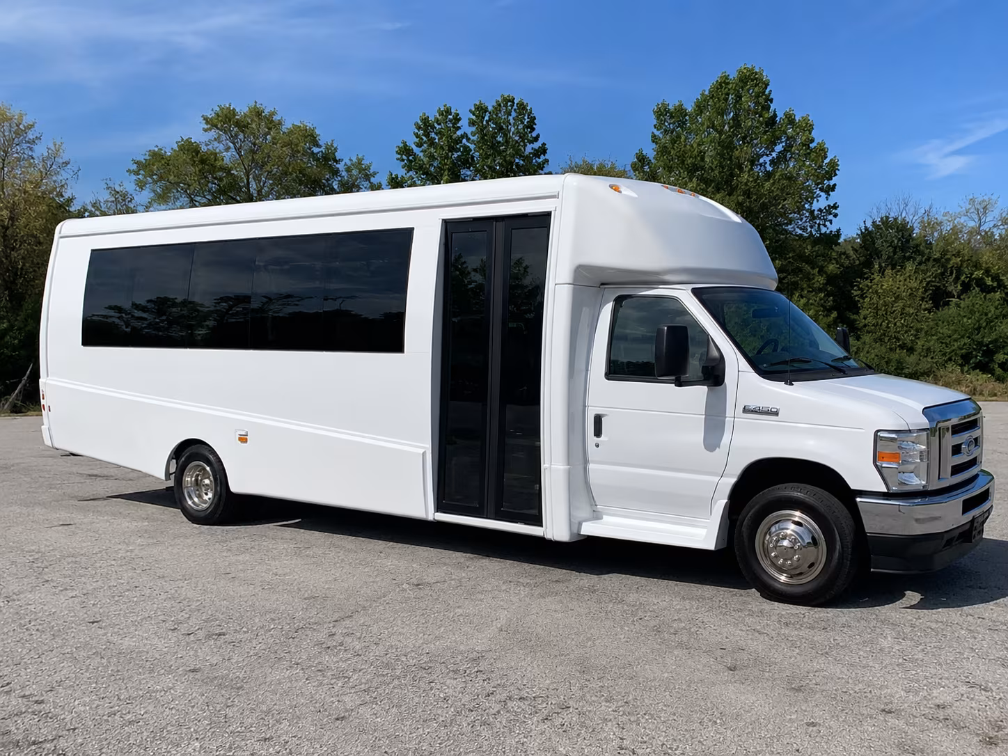 minnetonka create a night to remember with minnetonka prom bus rentals