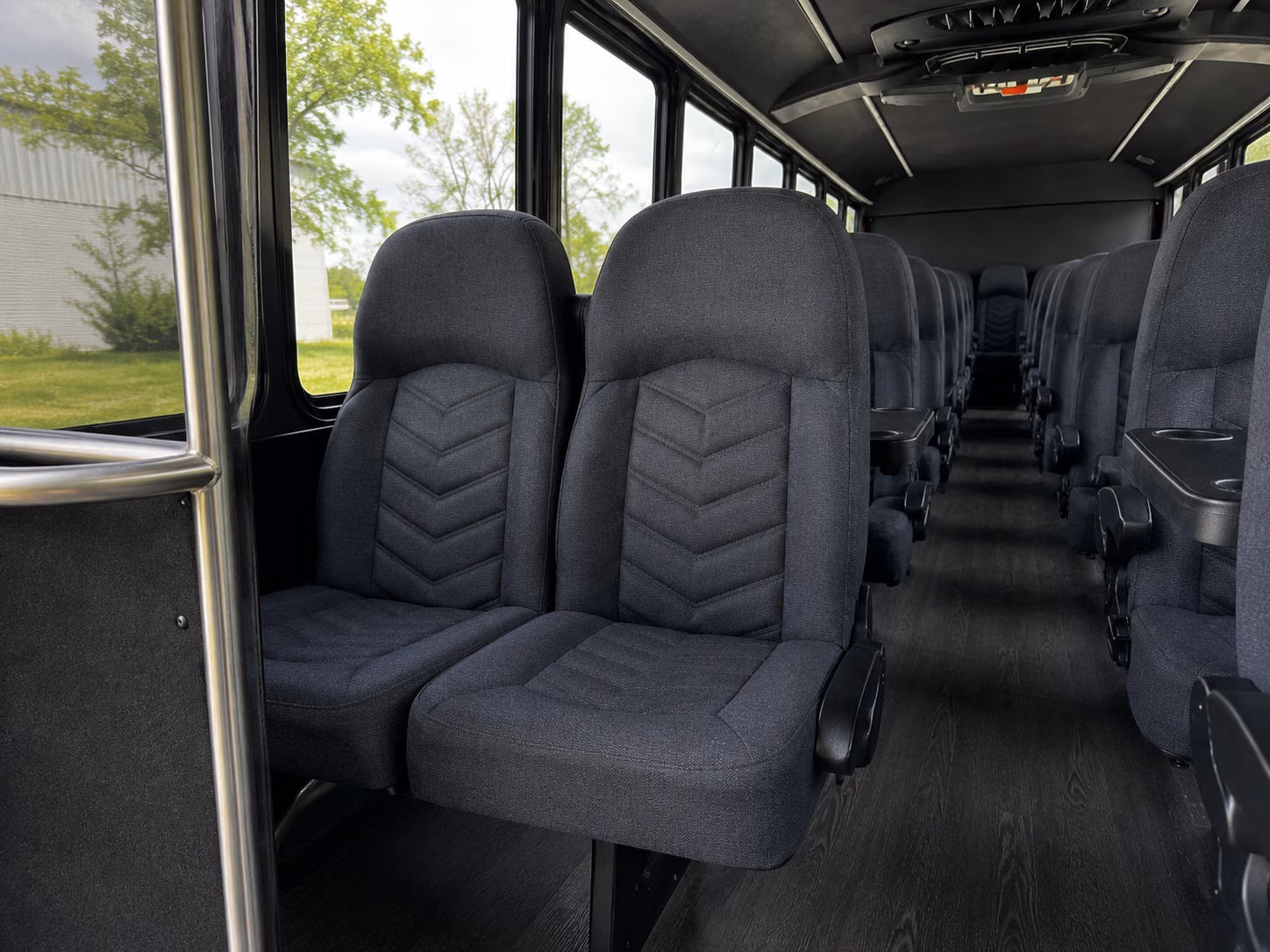 saint paul get your group to every tasting with a saint paul winery shuttle