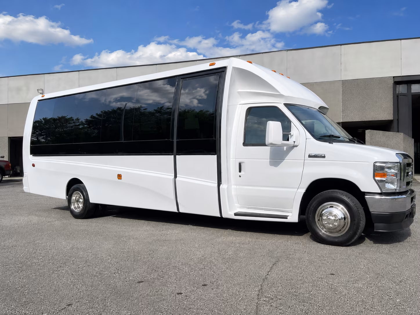 shuttle your team to minneapolis and eagan without the i 35 headache